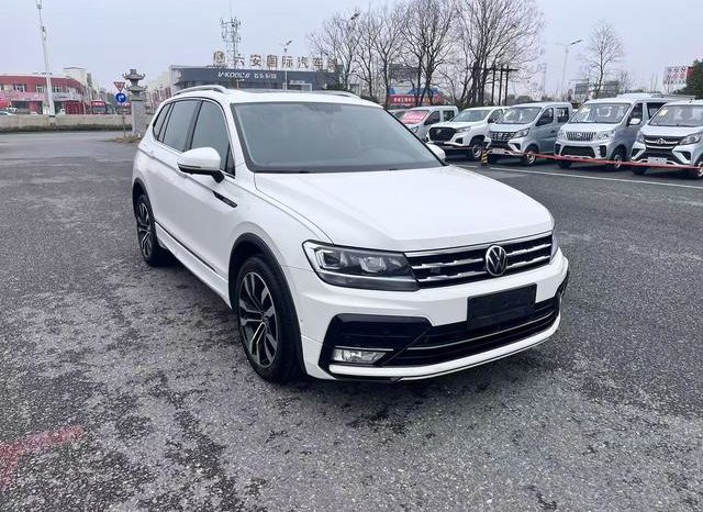 
								Volkswagen Tiguan L, 2021 full									