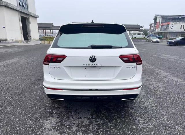 
								Volkswagen Tiguan L, 2021 full									
