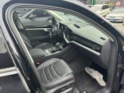 
										Volkswagen Touareg, 2022 full									
