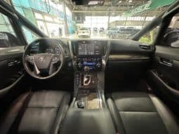 
										Toyota Vellfire (II), 2022 full									