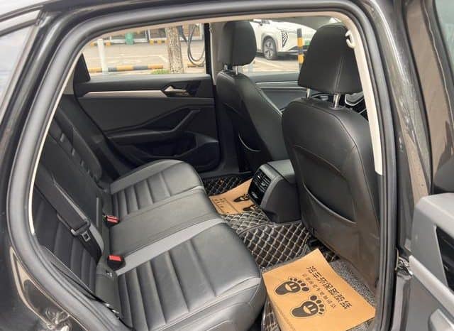 
								Volkswagen Jetta, 2022 full									
