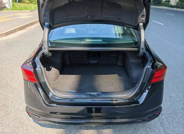 
								Nissan Altima (VI), 2021 full									