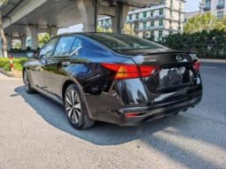 
										Nissan Altima (VI), 2021 full									
