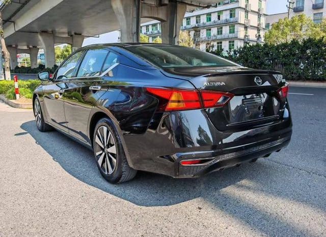 
								Nissan Altima (VI), 2021 full									