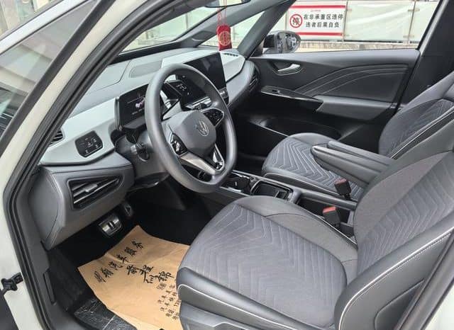
								Volkswagen ID.3, 2024 full									