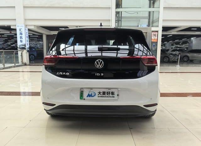 
								Volkswagen ID.3, 2024 full									