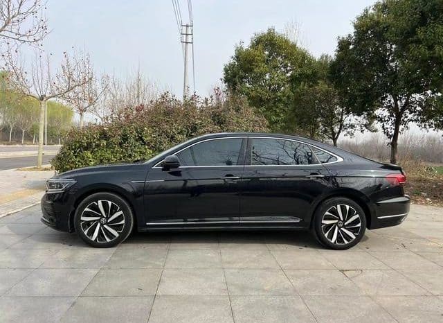 
								Volkswagen Passat, 2022 full									