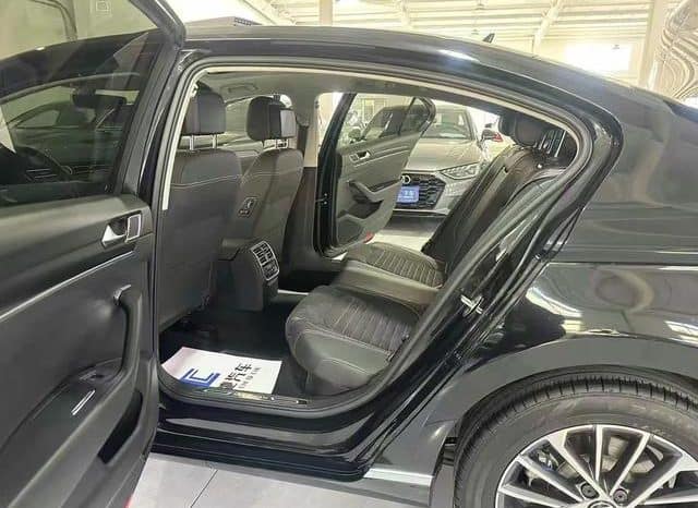
								Volkswagen Magotan, 2021 full									