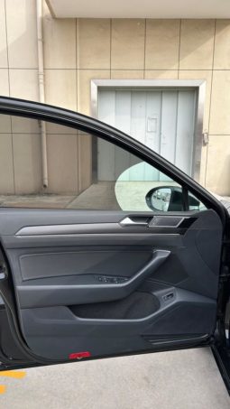 
										Volkswagen Magotan, 2022 full									