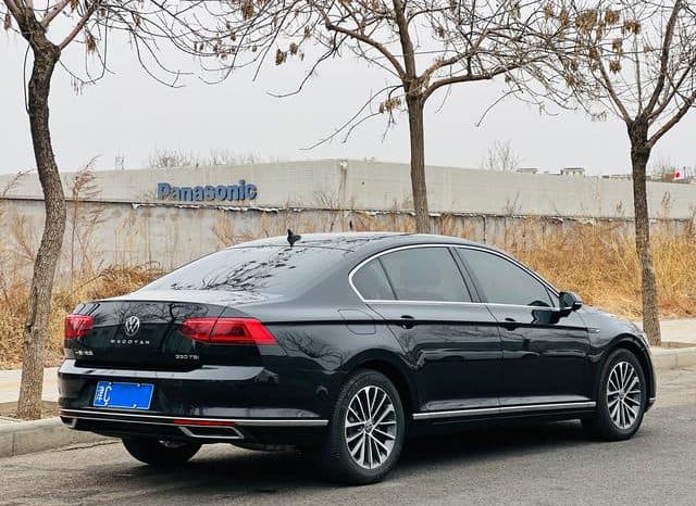 
								Volkswagen Magotan, 2021 full									