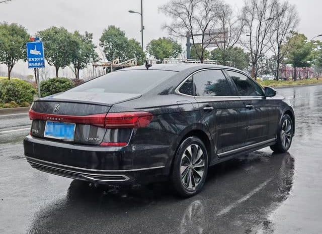 
								Volkswagen Passat, 2021 full									