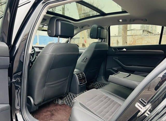 
								Volkswagen Magotan, 2021 full									
