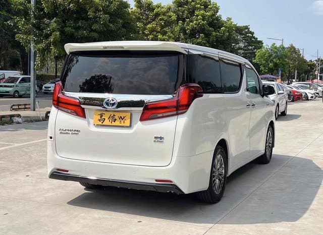
								Toyota Vellfire (II), 2020 full									