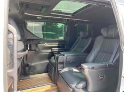 
										Toyota Vellfire (II), 2020 full									