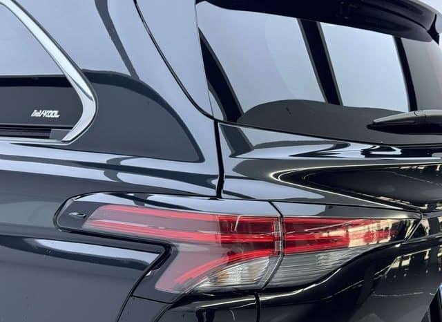 
								Toyota Granvia, 2023 full									
