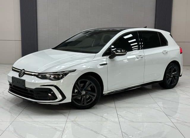 67d890c885d96 Volkswagen Golf 280 TSI, 2022