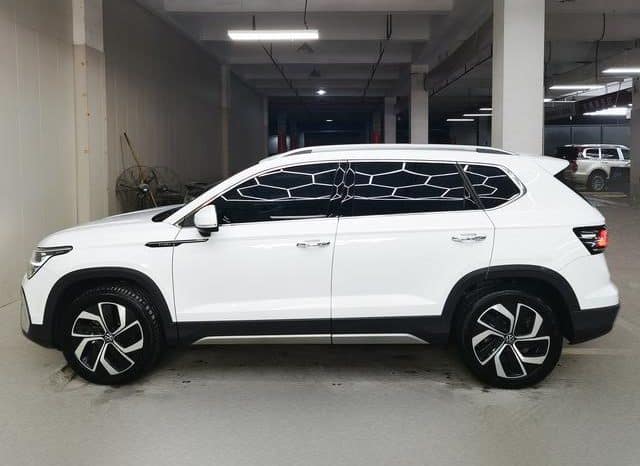 
								Volkswagen Tharu, 2024 full									