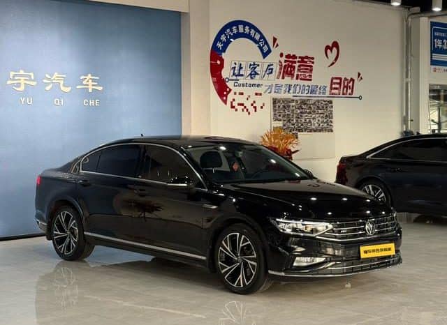 
								Volkswagen Magotan, 2021 full									
