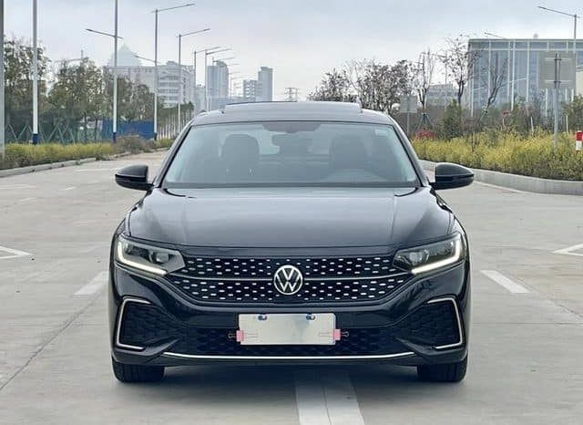 
								Volkswagen Passat, 2022 full									