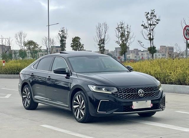 
								Volkswagen Passat, 2022 full									