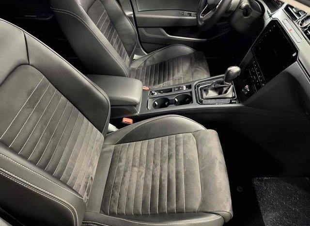 
								Volkswagen Magotan, 2021 full									