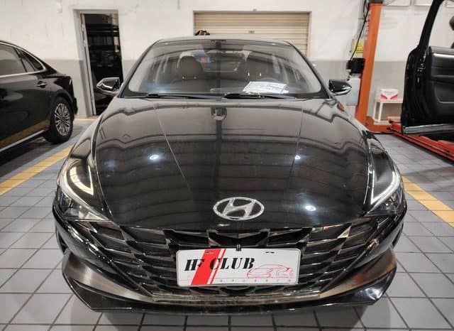 
								Hyundai Elantra (VII), 2023 full									