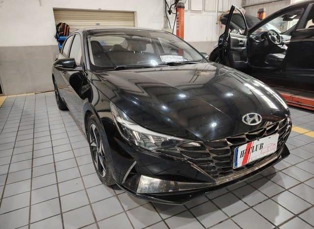 
								Hyundai Elantra (VII), 2023 full									