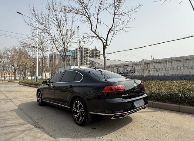 
								Volkswagen Magotan, 2023 full									