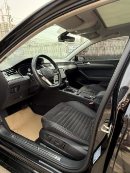 
										Volkswagen Magotan, 2023 full									