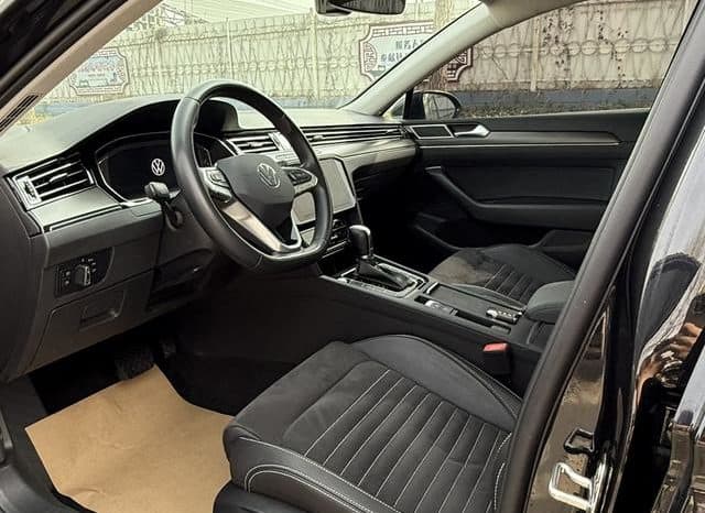 
								Volkswagen Magotan, 2023 full									
