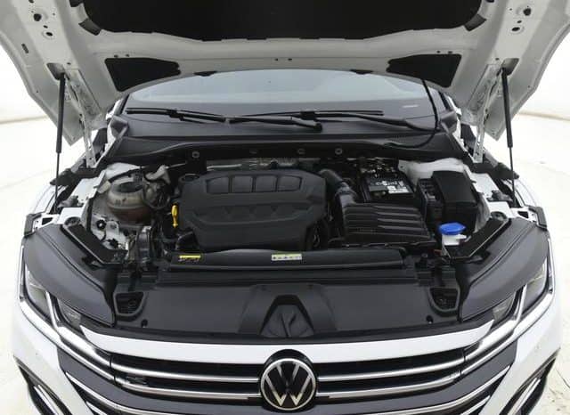 
								Volkswagen Passat CC, 2024 full									