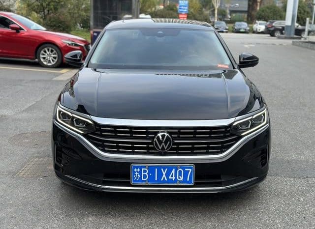 
								Volkswagen Passat, 2023 full									