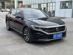
										Volkswagen Passat, 2023 full									