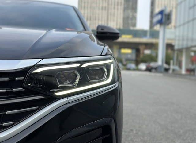 
								Volkswagen Passat, 2023 full									