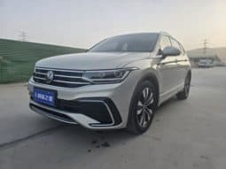 67d894a9be773 Volkswagen Tiguan L, 2021