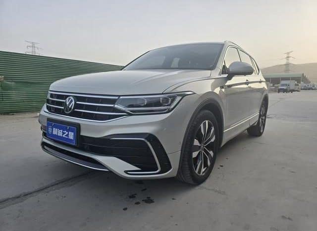 67d894a9be773 Volkswagen Tiguan L, 2021