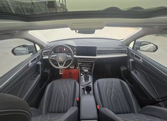 
								Volkswagen Tiguan L, 2021 full									