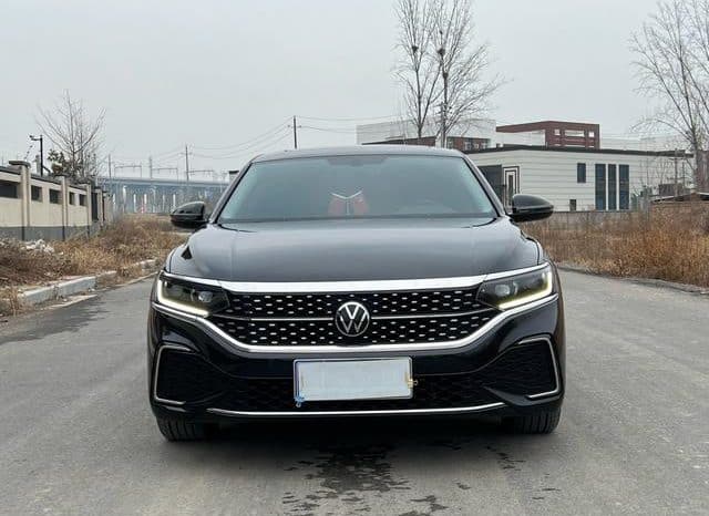 
								Volkswagen Passat, 2023 full									