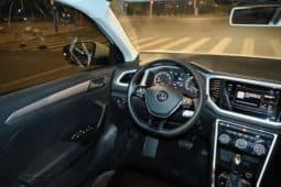 
										Volkswagen T-Roc, 2022 full									