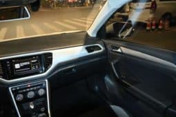 
										Volkswagen T-Roc, 2022 full									