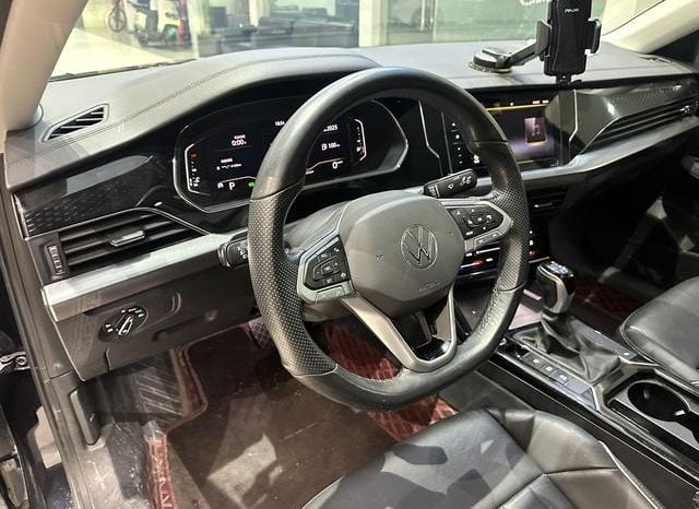 
								Volkswagen Passat, 2022 full									
