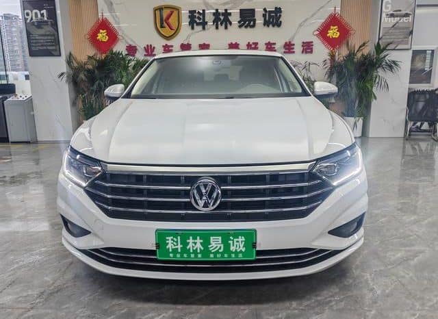 
								Volkswagen Jetta, 2021 full									