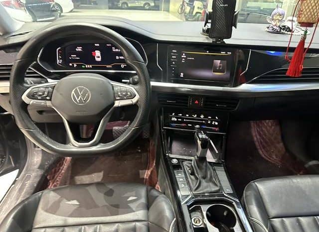 
								Volkswagen Passat, 2022 full									