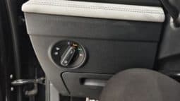 
										Volkswagen Tiguan L, 2023 full									