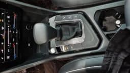 
										Volkswagen Tiguan L, 2023 full									