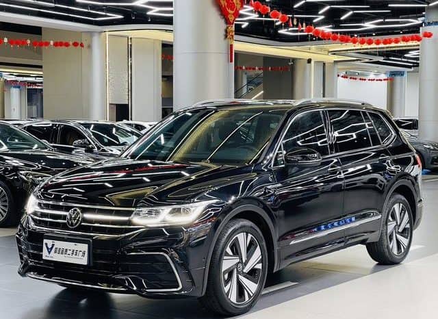67d898718c44e Volkswagen Tiguan L, 2023