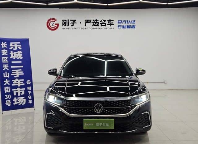 
								Volkswagen Passat, 2023 full									