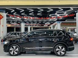 
										Volkswagen Tiguan L, 2023 full									