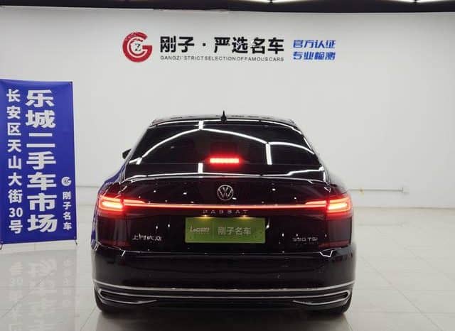 
								Volkswagen Passat, 2023 full									