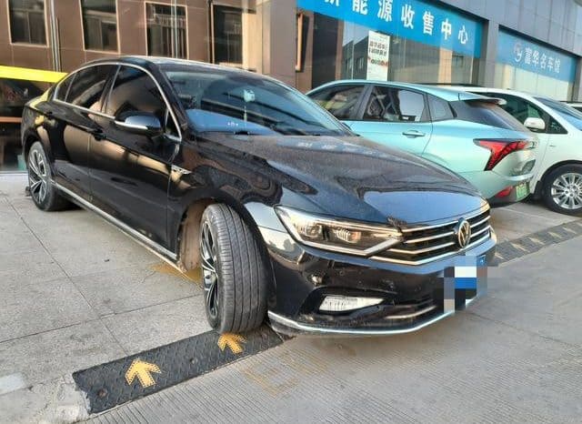 
								Volkswagen Magotan, 2022 full									